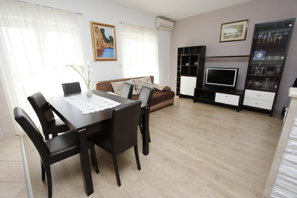 Apartments Dundić Makarska Zewnętrze zdjęcie
